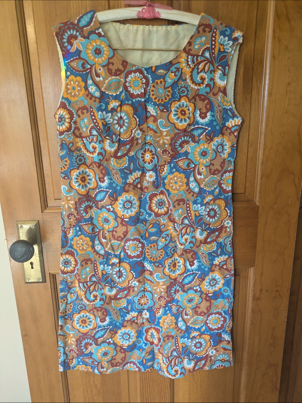 Sleeveless Floral Shift Dress in Blue & Rust